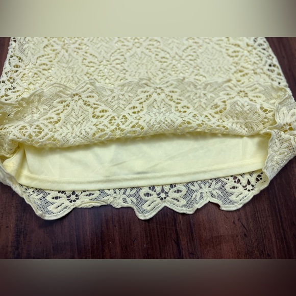 2/$12 Francesca’s XXS Yellow Lace Dress Spring Lined Modest Church Wedding - Picture 4 of 9